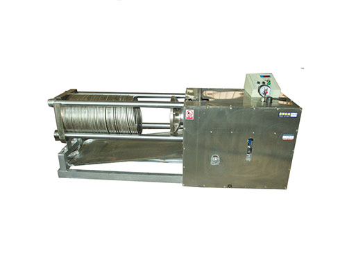 不銹鋼材質(zhì)全自動(dòng)臥式液壓榨油機(jī)DLW-100DS,自動(dòng)壓榨退榨，古法榨油機(jī)
